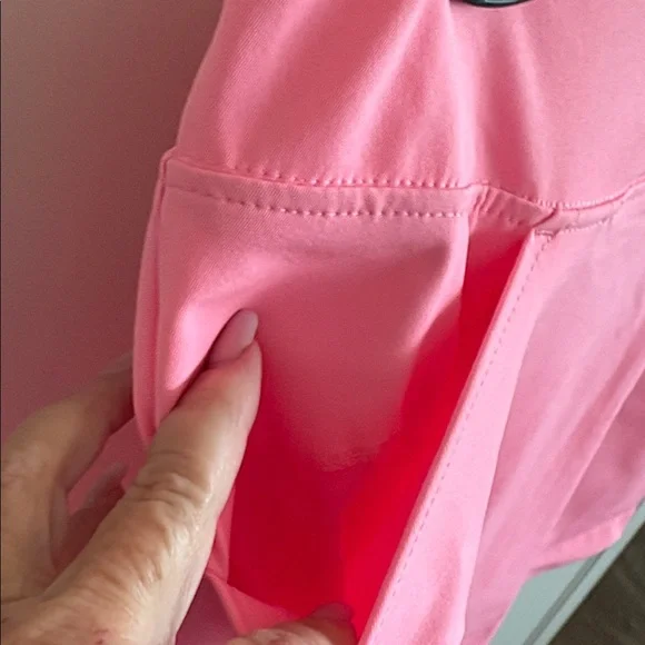 NET Lilly Pulitzer Pink Performance Skort Sz 4 - Picture 4 of 5